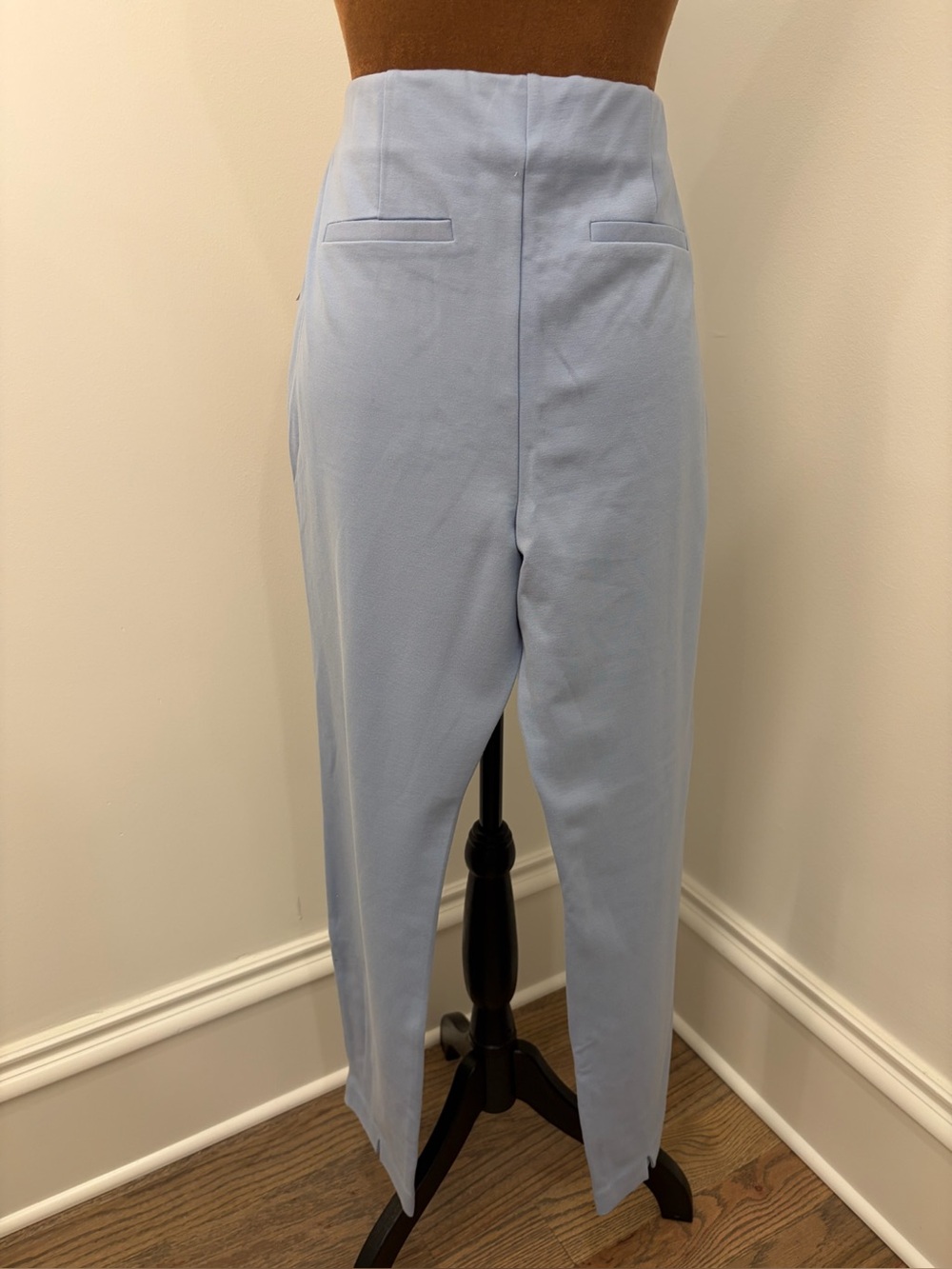 NWT Ecru Springfield Slim size L Slip On Pant